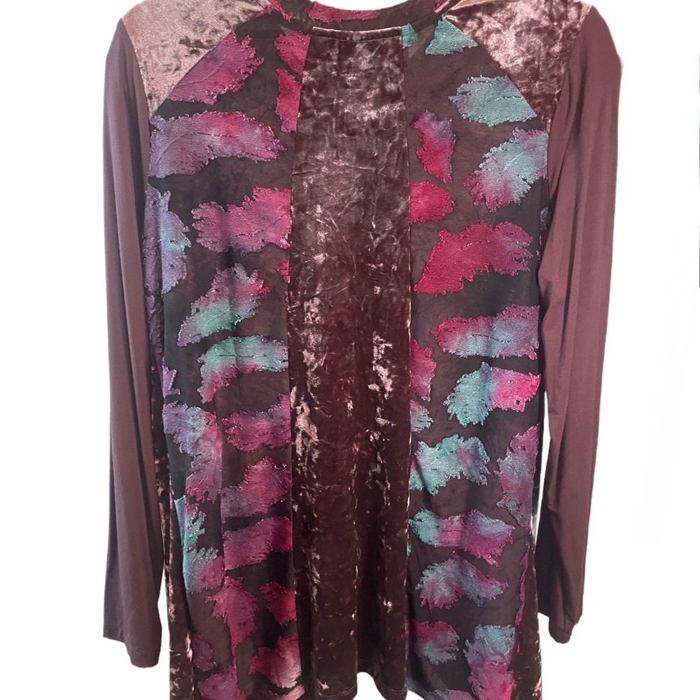 LOGO by Lori Goldstein Pieced Velvet Tie-Dye Top - Picture 3 of 8